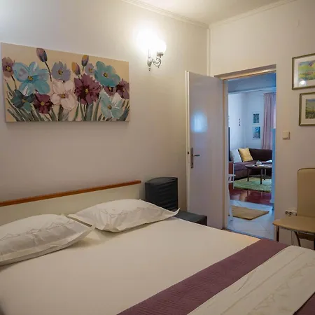 With A Parking Space Jelsa, Hvar - 4019 Apartament