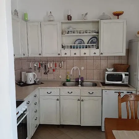 Apartament With A Parking Space Jelsa, Hvar - 4019